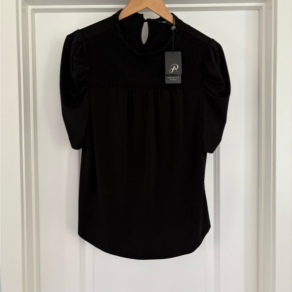 NWT Adrianna Papell Smocked Puff Sleeve Top Size M - Picture 2 of 8